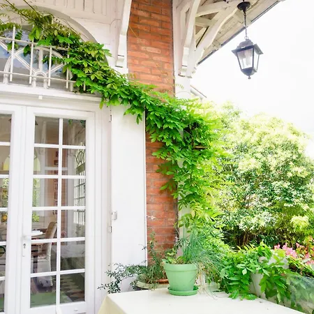 Vanille Bourbon 3* Montauban