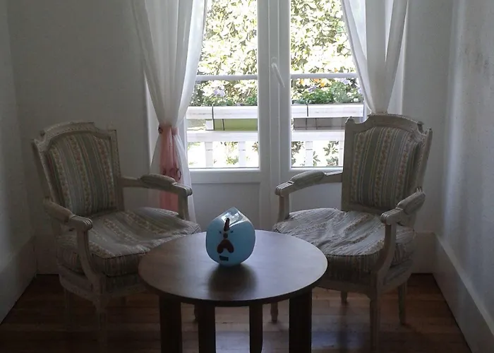 Oda ve Kahvaltı Vanille Bourbon Montauban