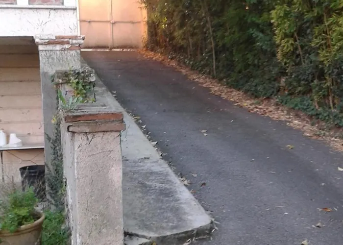 Oda ve Kahvaltı Vanille Bourbon Montauban