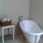 Vanille Bourbon Bed and Breakfast Μοντωμπάν