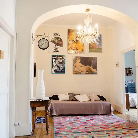 Vanille Bourbon Bed & Breakfast