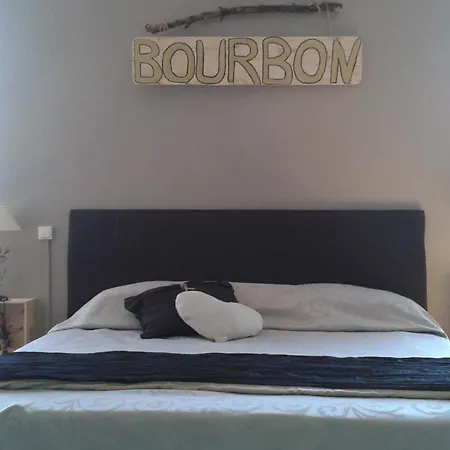 Vanille Bourbon 3* 몽토방