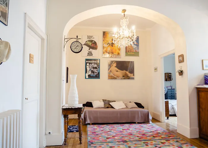 Vanille Bourbon Bed & Breakfast