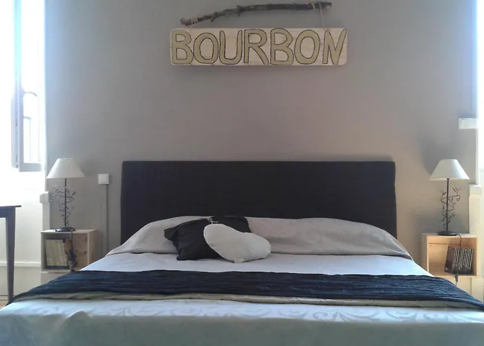 Vanille Bourbon 3* Montauban